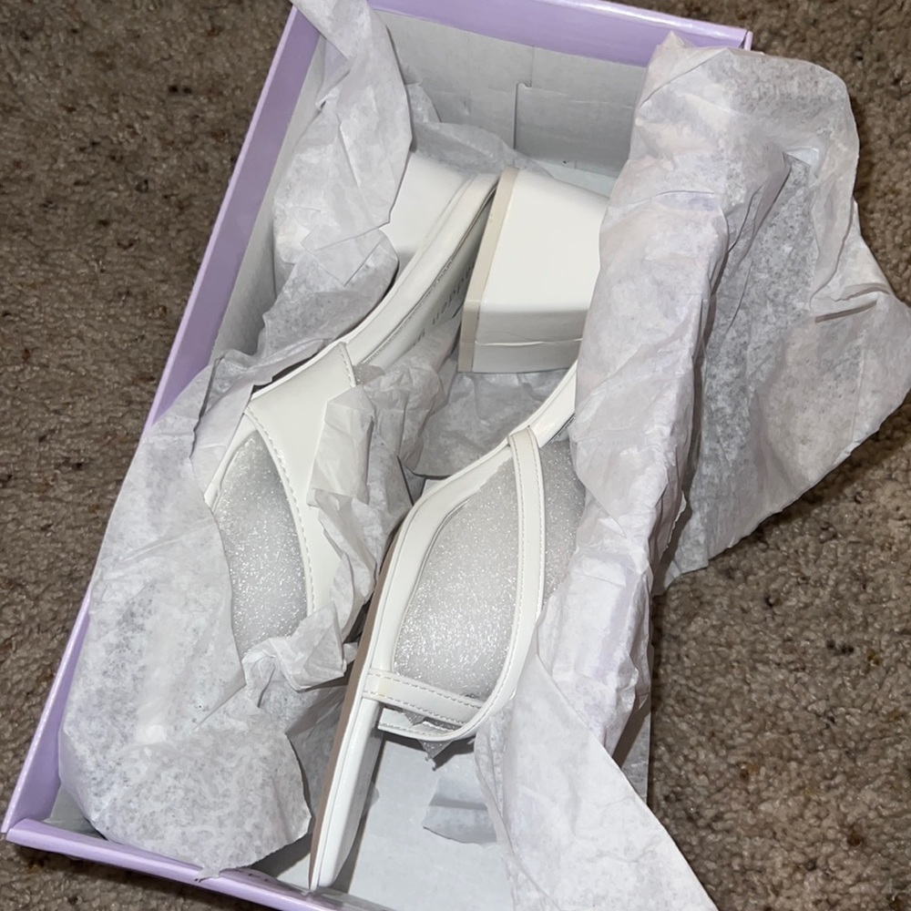 Madden Girl thong sandal